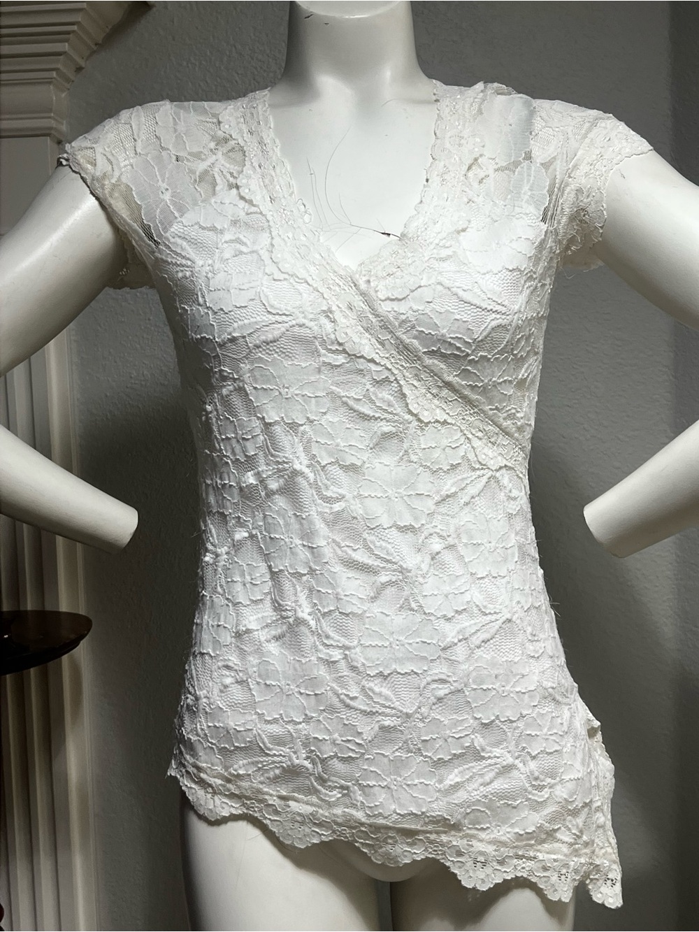 2000s White Lacey Top
